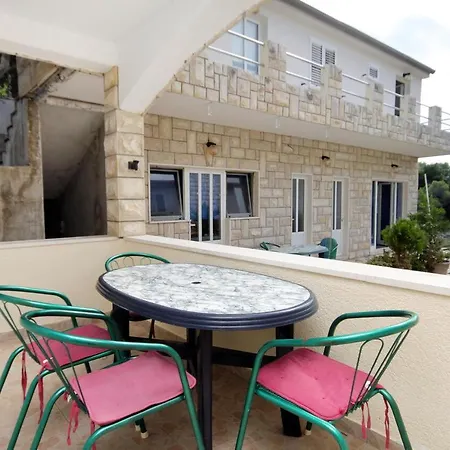 Seaside Secluded Apartments Cove Jedra, Hvar - 2583 Apartment Gdinj