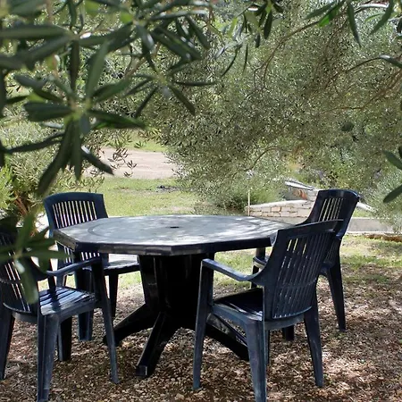 Seaside Secluded Apartments Cove Jedra, Hvar - 2583 Apartment Gdinj