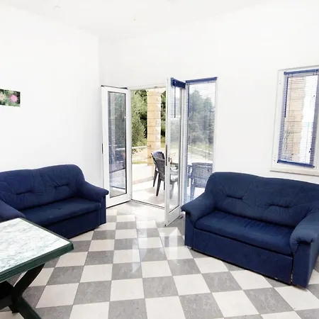 Apartment Seaside Secluded Apartments Cove Jedra, Hvar - 2583 Gdinj