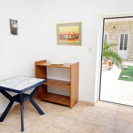 Apartment Seaside Secluded Apartments Cove Jedra, Hvar - 2583 *