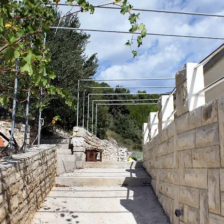 Seaside Secluded Apartments Cove Jedra, Hvar - 2583 Apartment Gdinj